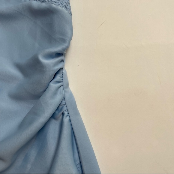 URBAN OUTFITTERS polyester “silky” lace trimmed slip dress - Picture 5 of 9